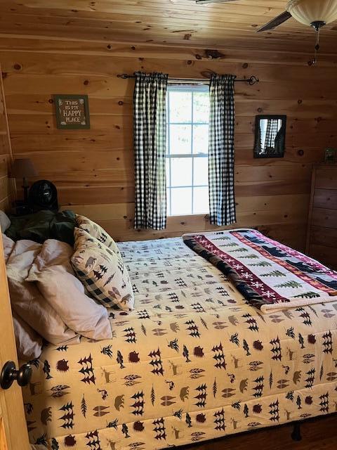 60 Riley Road Mexico, ME 04257 - Photo 5 of 33 IMG_4931