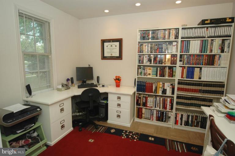 1620 Woodwell Road Silver Spring, MD 20906 - Photo 9 of 15 Den