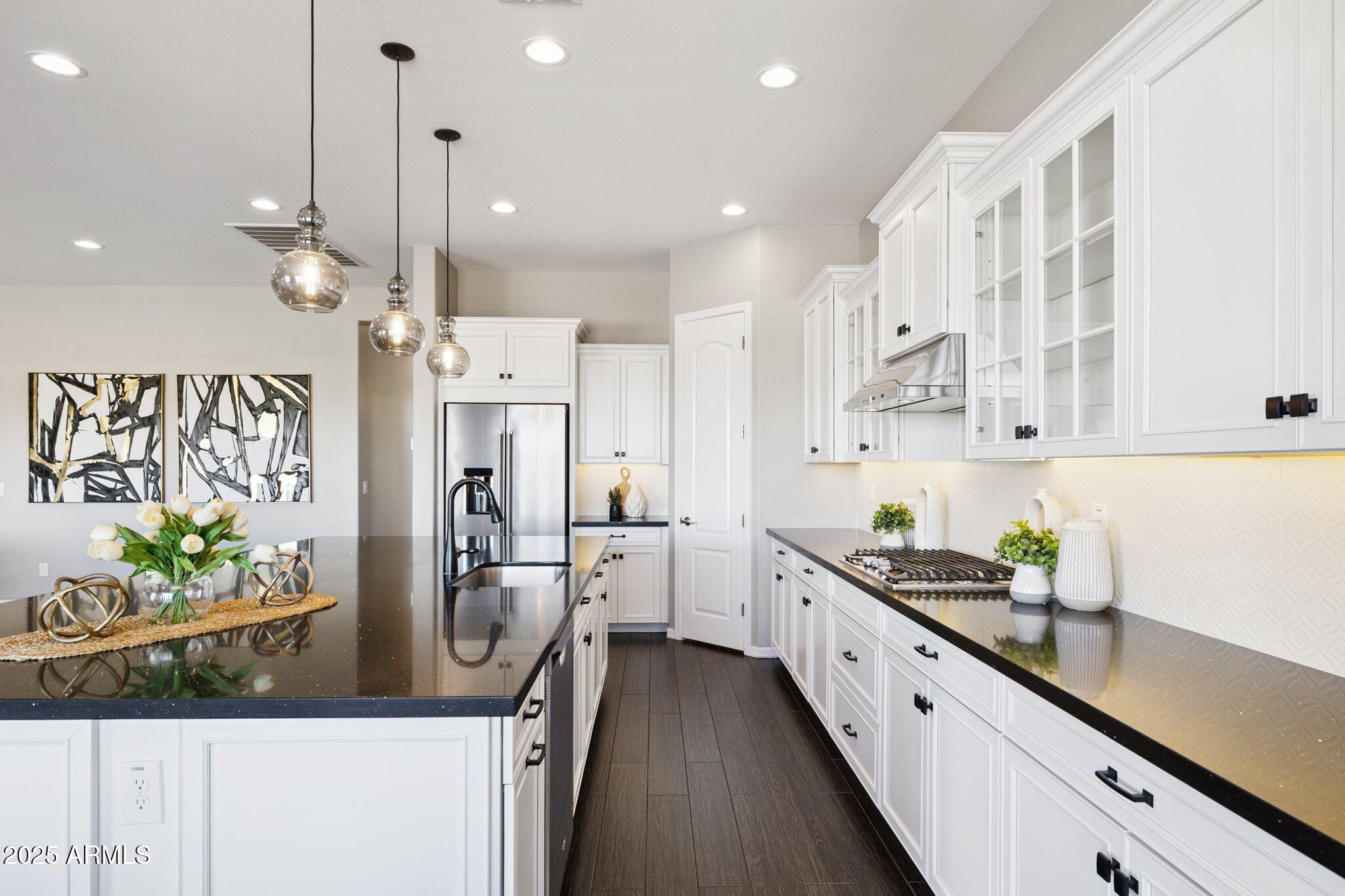 7707 South 43rd Place Phoenix, AZ 85042 - Photo 16 of 56 Beautiful Cabinetry