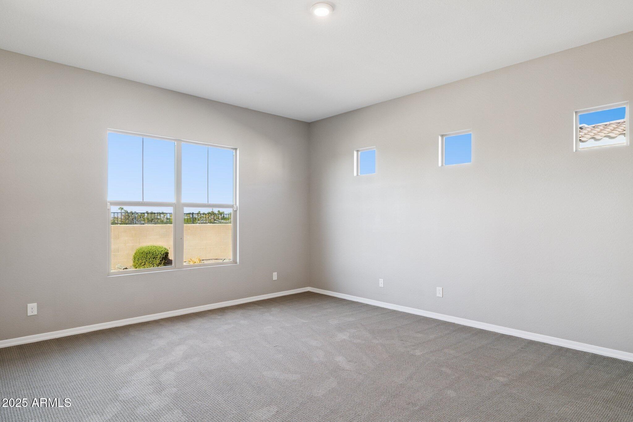 7707 South 43rd Place Phoenix, AZ 85042 - Photo 19 of 56 Primary Suite