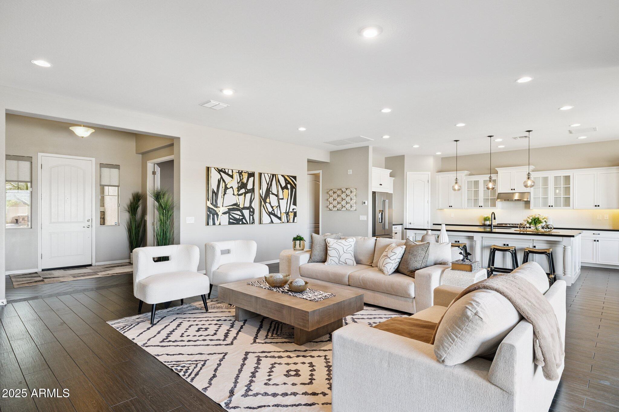 7707 South 43rd Place Phoenix, AZ 85042 - Photo 9 of 56 Great Room - Open to Kitchen