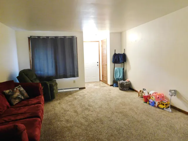 $399,900 | 817 Voelker Street, De Pere, WI 54115