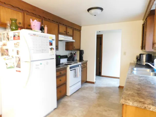 $399,900 | 817 Voelker Street, De Pere, WI 54115