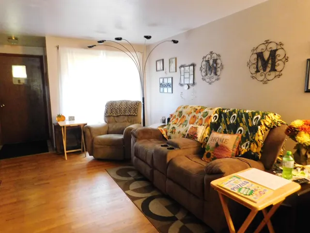 $399,900 | 817 Voelker Street, De Pere, WI 54115