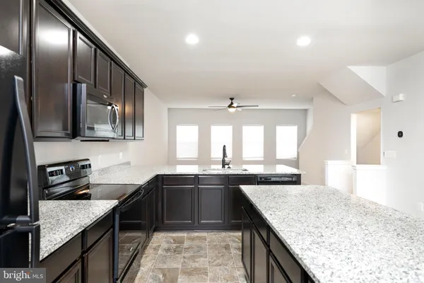 $2,375 | 217 Crofton Court, Stephenson, VA 22656