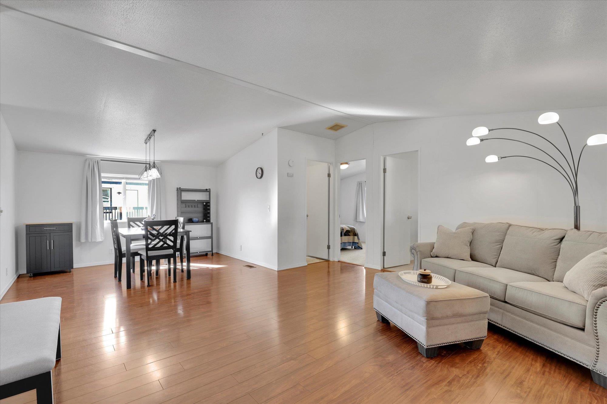 10510 West Richland Road, Unit 11 Cheney, WA 99004 - Photo 11 of 50