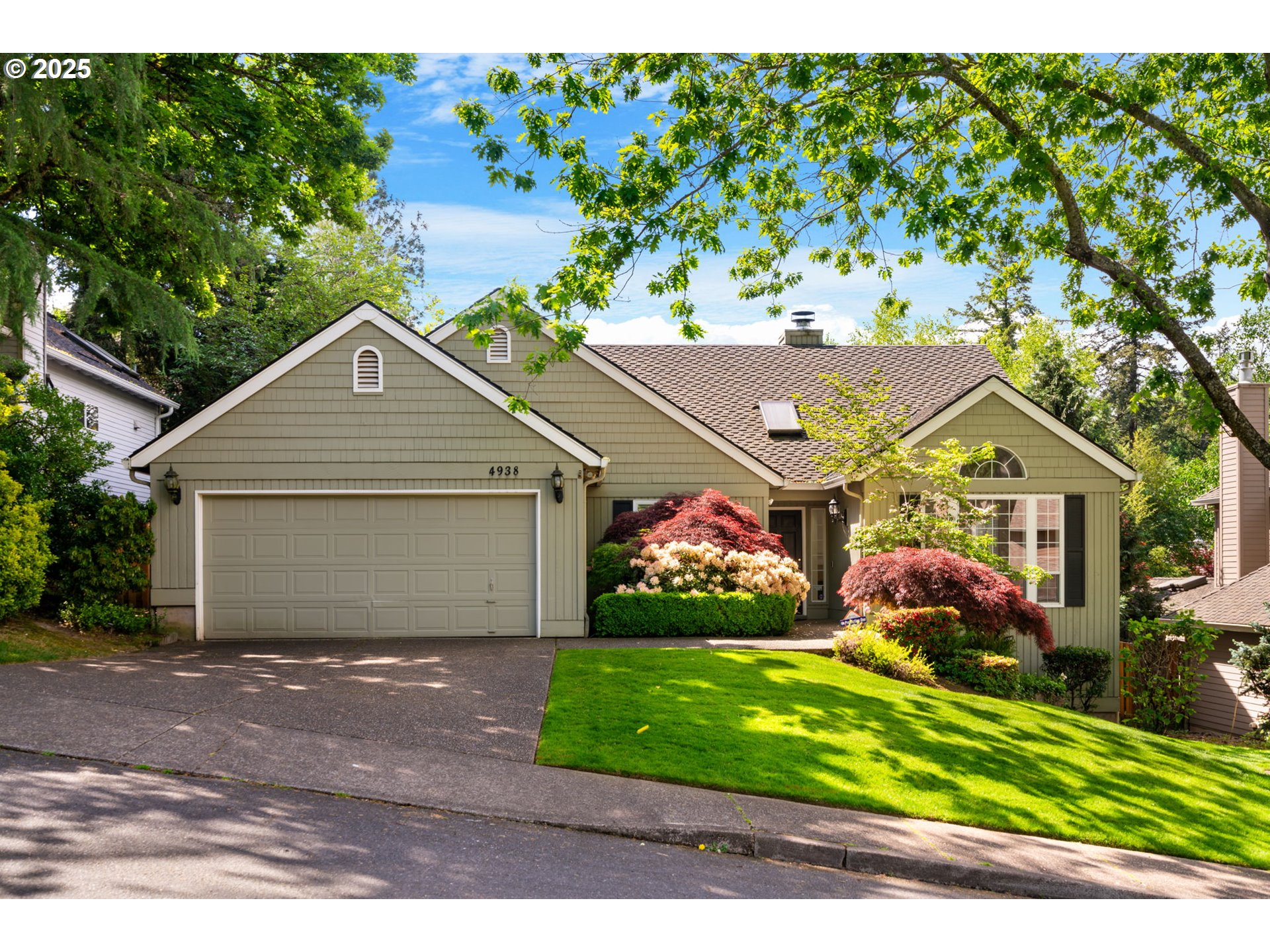 4938 Southwest Orchard Lane Portland, OR 97219 - Photo 1 of 43