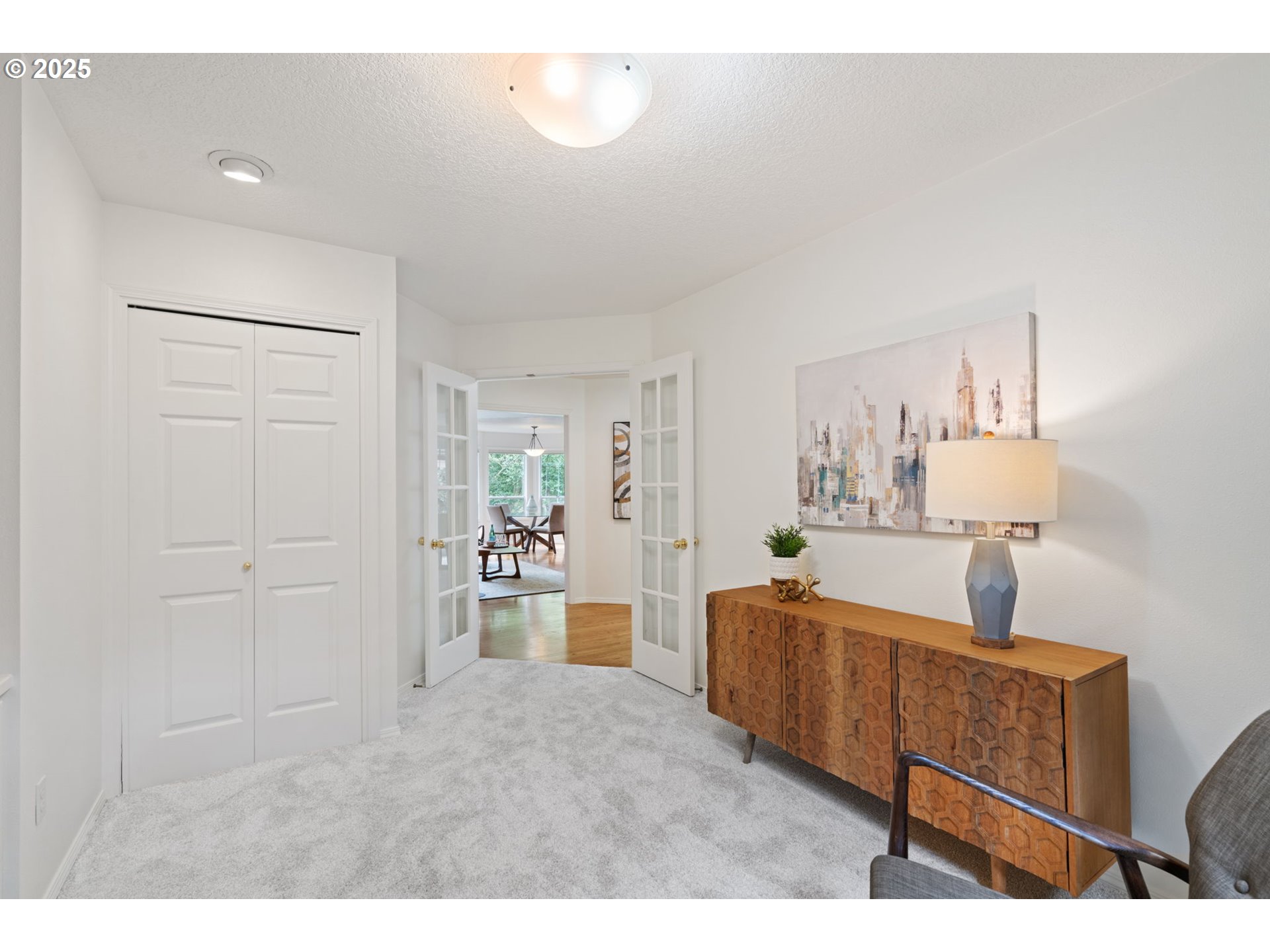 4938 Southwest Orchard Lane Portland, OR 97219 - Photo 27 of 43