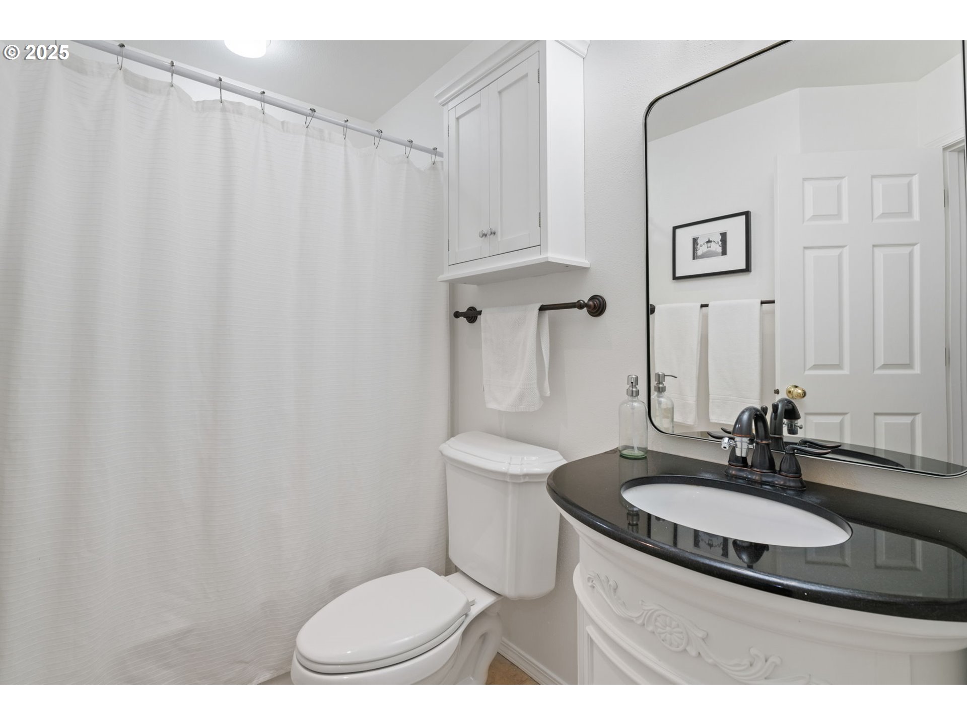 4938 Southwest Orchard Lane Portland, OR 97219 - Photo 36 of 43