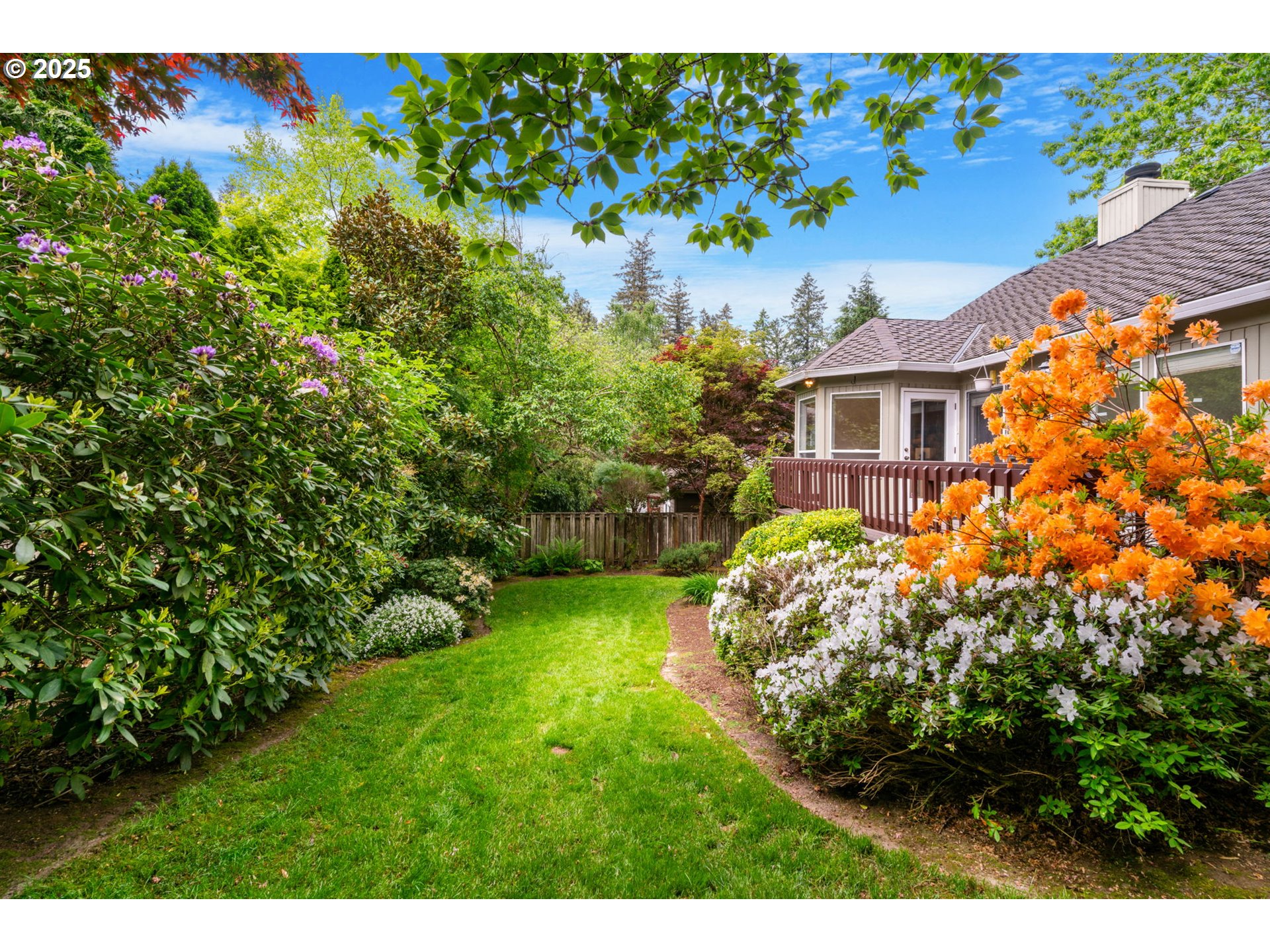 4938 Southwest Orchard Lane Portland, OR 97219 - Photo 38 of 43