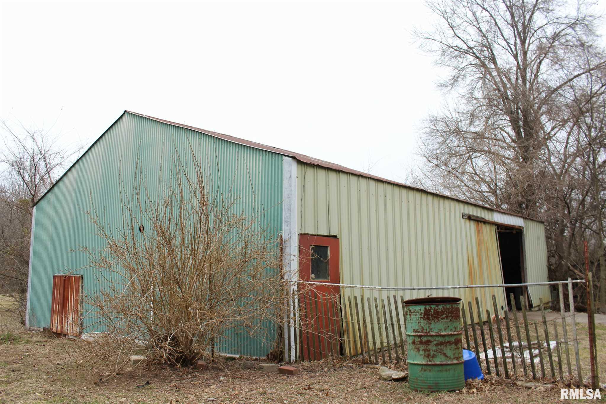 800 Charles Road Carbondale, IL 62901 - Photo 14 of 19