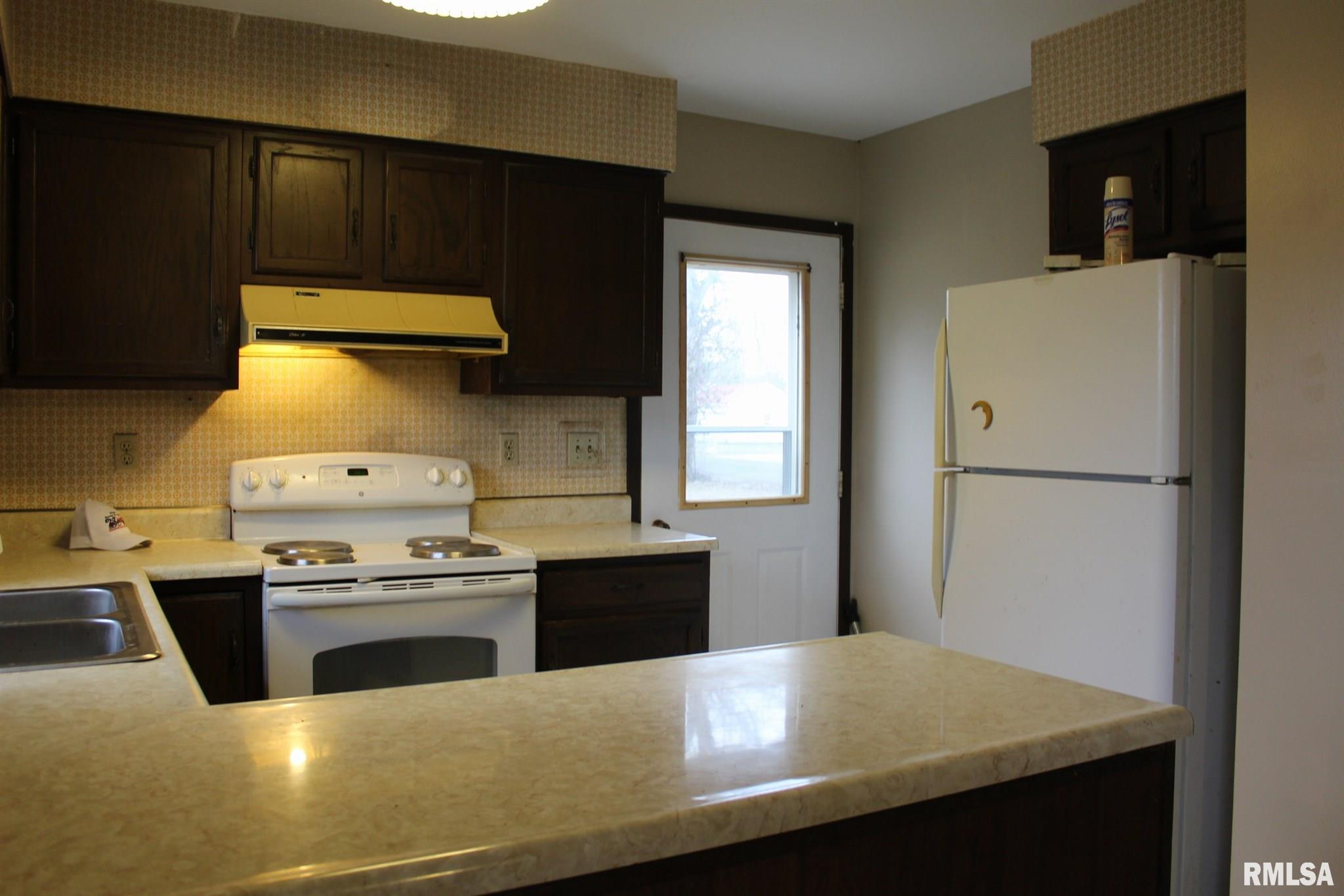800 Charles Road Carbondale, IL 62901 - Photo 5 of 19