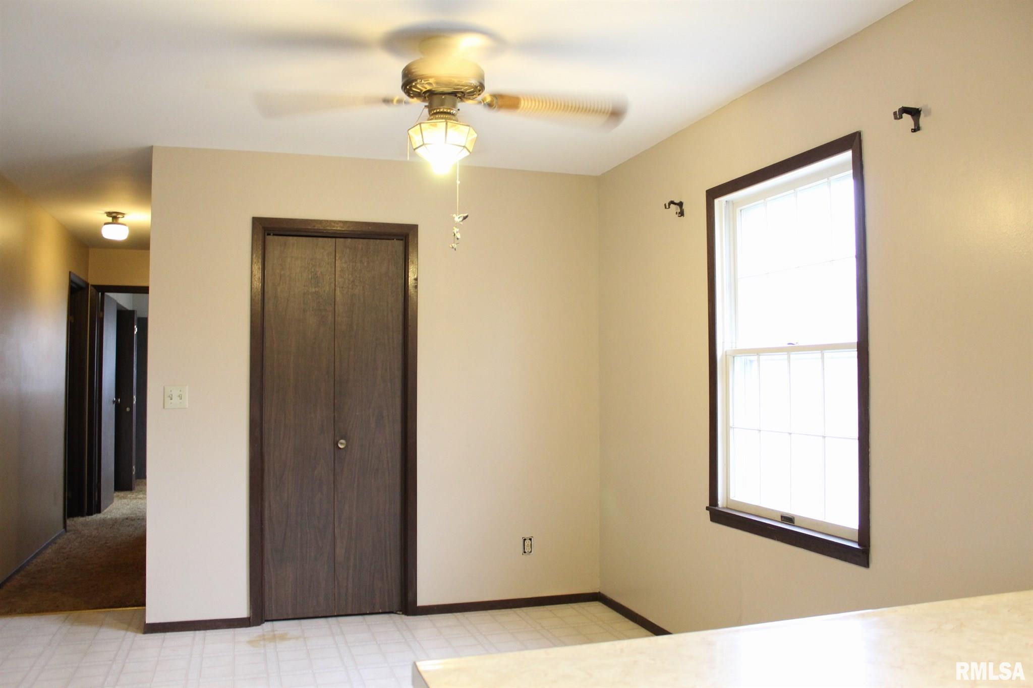 800 Charles Road Carbondale, IL 62901 - Photo 6 of 19