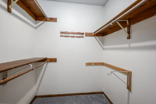 $370,000 | 1904 45th St Terrace, Riverside, MO 64150