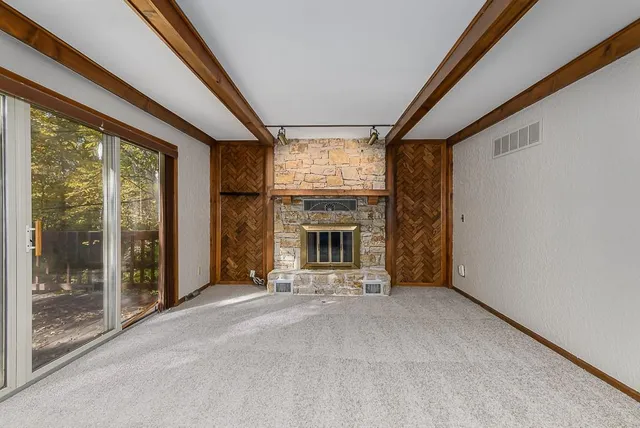 $370,000 | 1904 45th St Terrace, Riverside, MO 64150