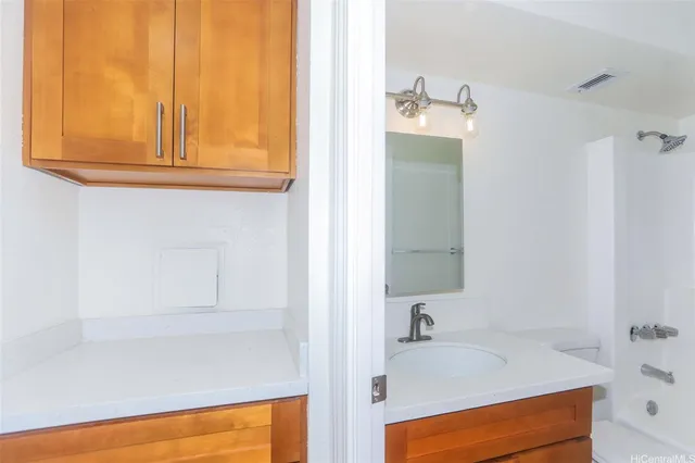 a car parked in front of a building