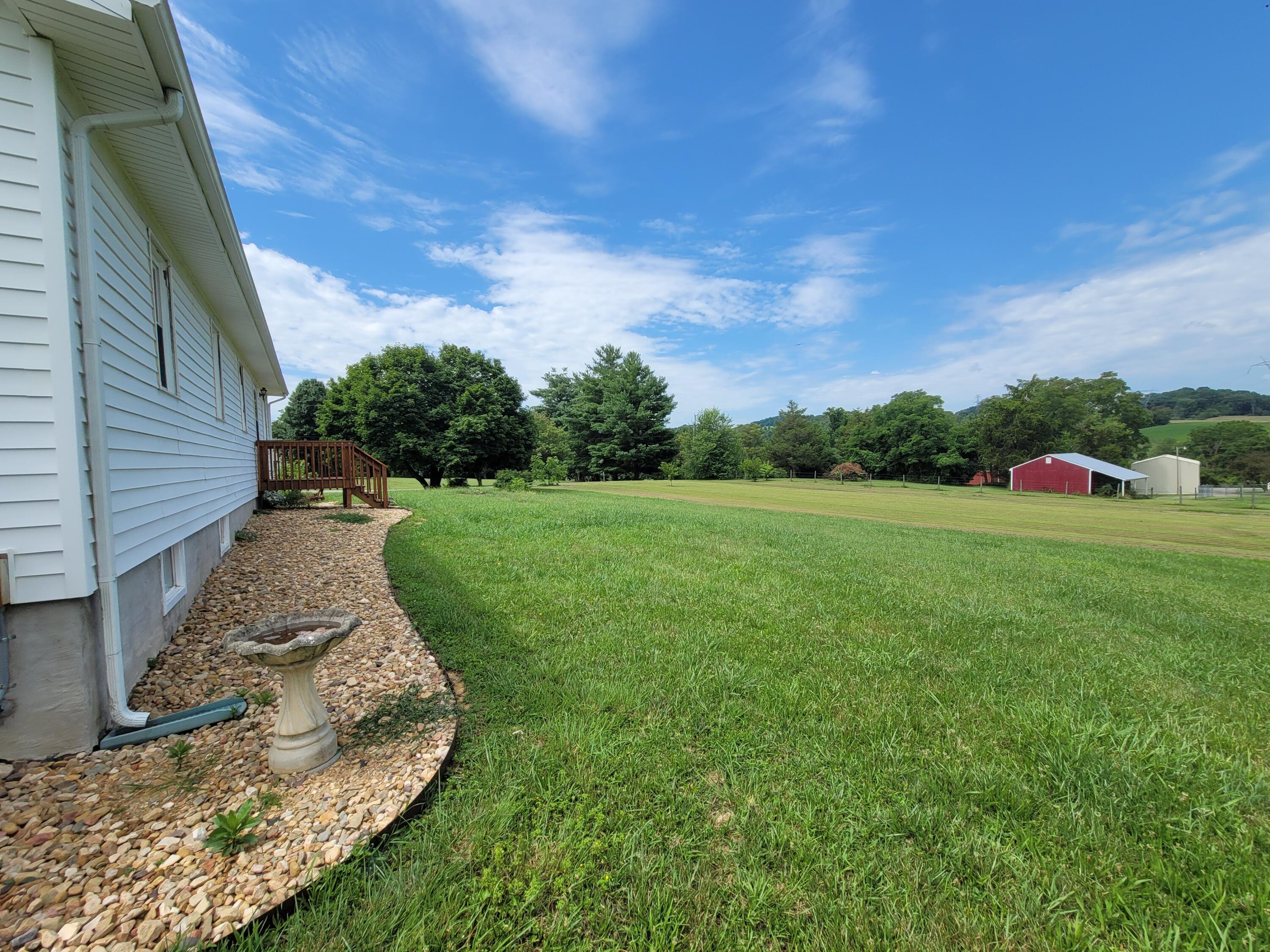 149 Ad Murry Road Jonesborough, TN 37659 - Photo 8 of 53 20220716_115100