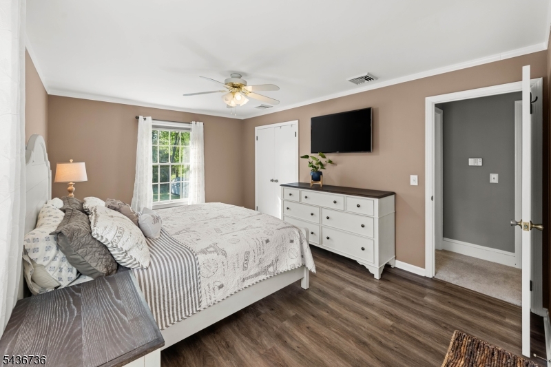 97 Beacon Hill Road Califon, NJ 07830 - Photo 17 of 49