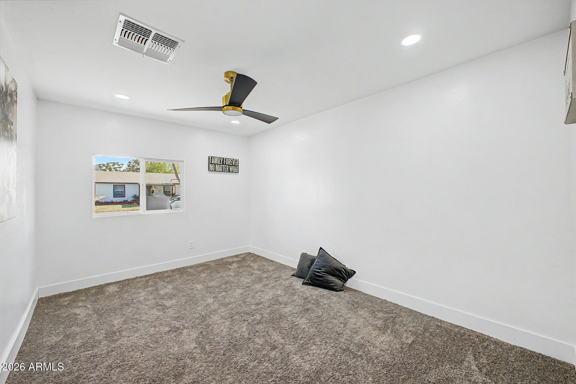 5846 West Cheery Lynn Road Phoenix, AZ 85031 - Photo 29 of 37 Gallery Image 29