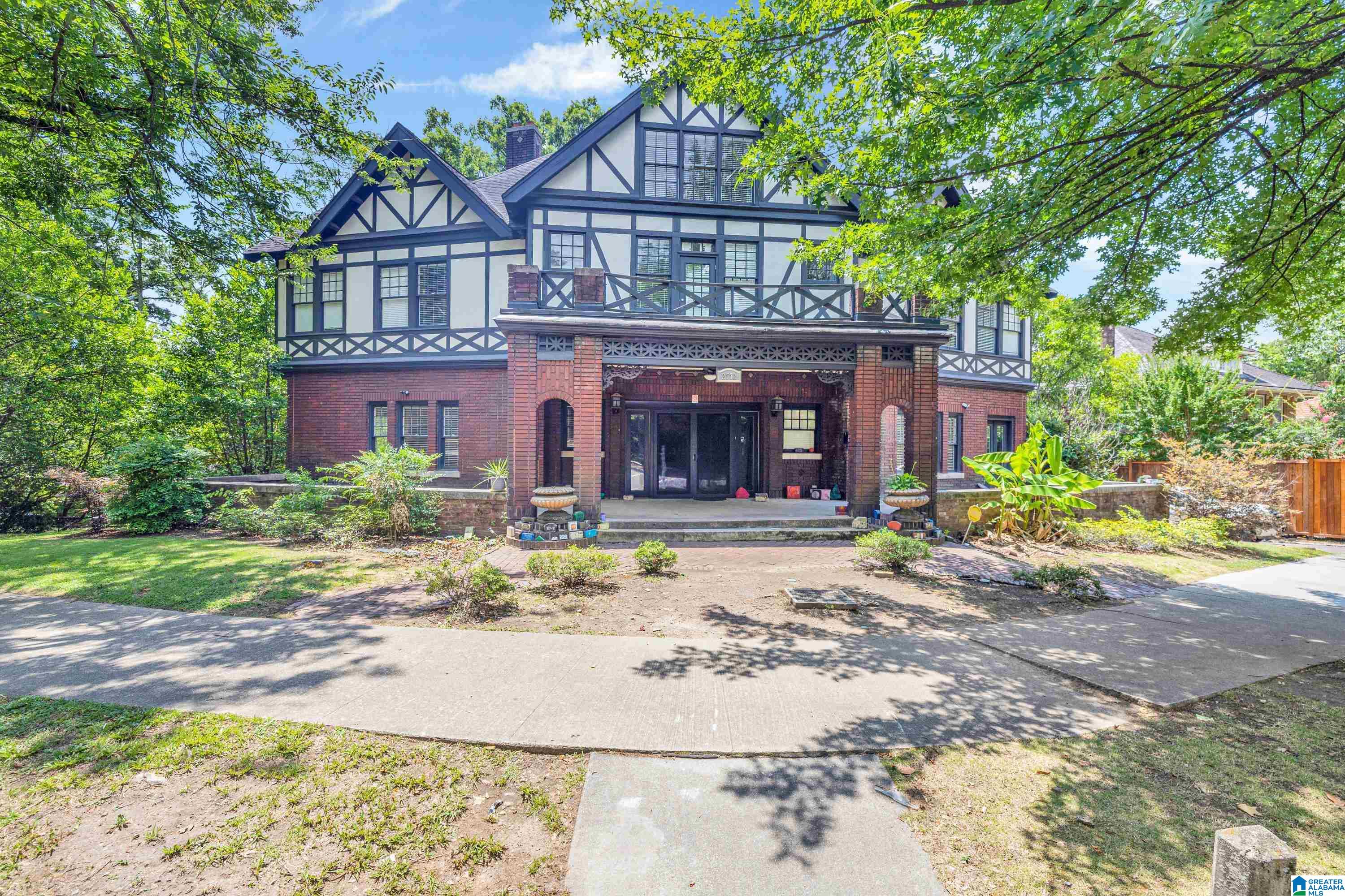 2772 Hanover Circle Birmingham, AL 35205 - Photo 3 of 56