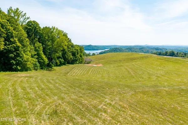 $299,000 | 585 J T Foster Road, Allons, TN 38541