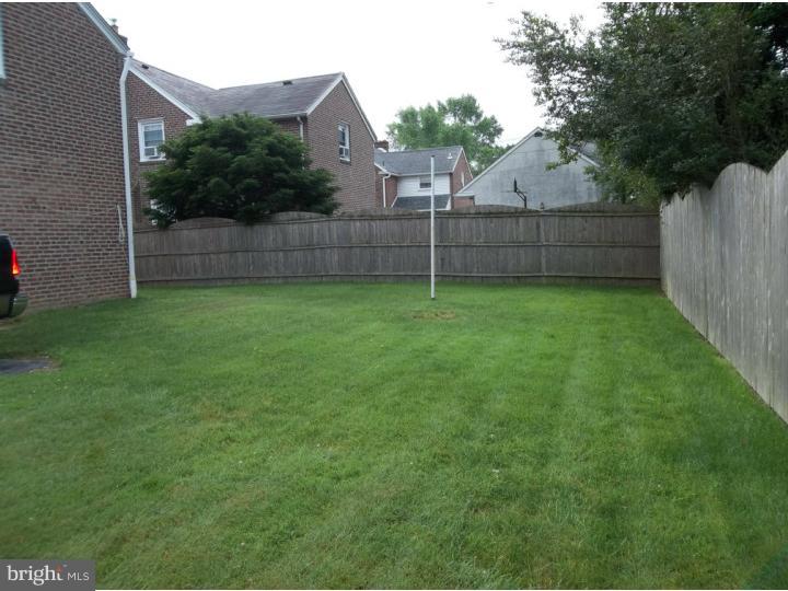 234 Avon Road Springfield, PA 19064 - Photo 5 of 20 Back Yard