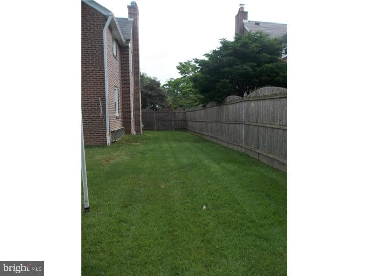 234 Avon Road Springfield, PA 19064 - Photo 6 of 20 Garage
