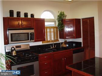 348 Valley-View Road King of Prussia, PA 19406 - Photo 6 of 9 Kitchen