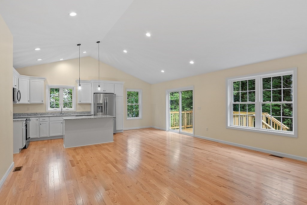 75 Lord Road Templeton, MA 01468 - Photo 8 of 24 Gallery Image 8