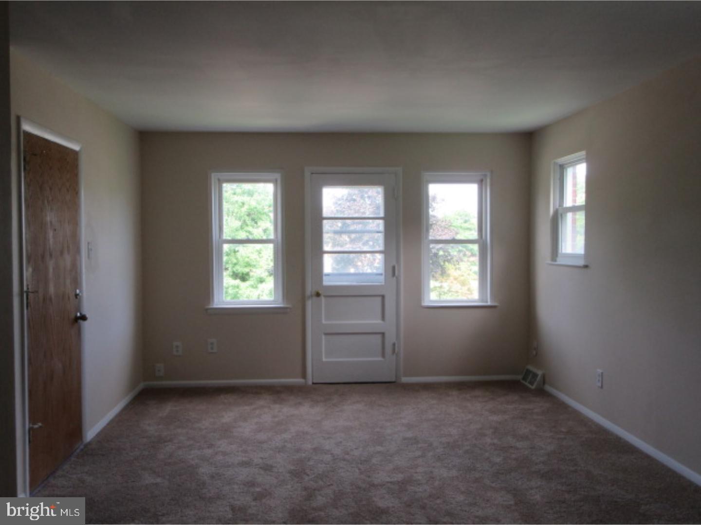 21 North Jeffrey Road Aldan, PA 19018 - Photo 5 of 10 Gallery Image 5