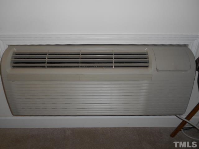 425 Plantation Road Clayton, NC 27520 - Photo 22 of 24 Hotel unit for heat/air
