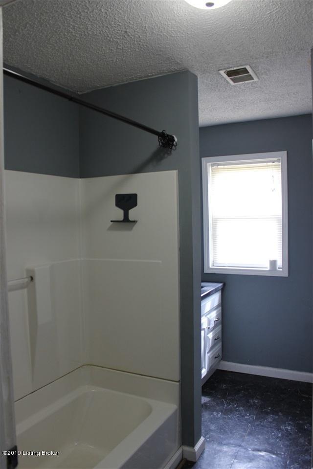 6792 Bailey Road Mount Sherman, KY 42764 - Photo 14 of 19 full-10048383-23