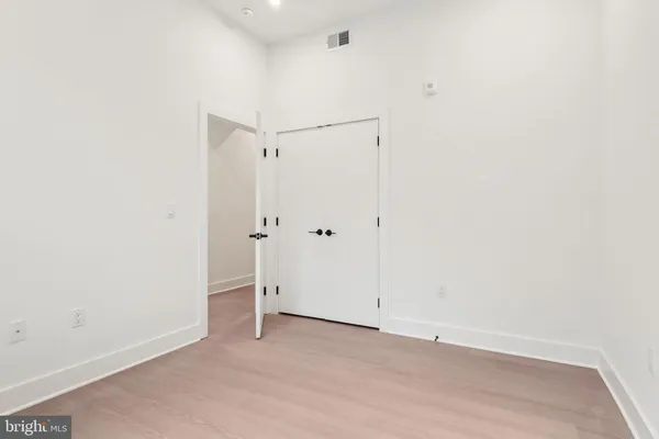 $4,000 | 20-30 West Allens Lane, Unit 110, Philadelphia, PA 19119