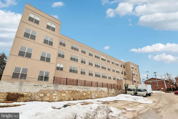 $4,000 | 20-30 West Allens Lane, Unit 110, Philadelphia, PA 19119