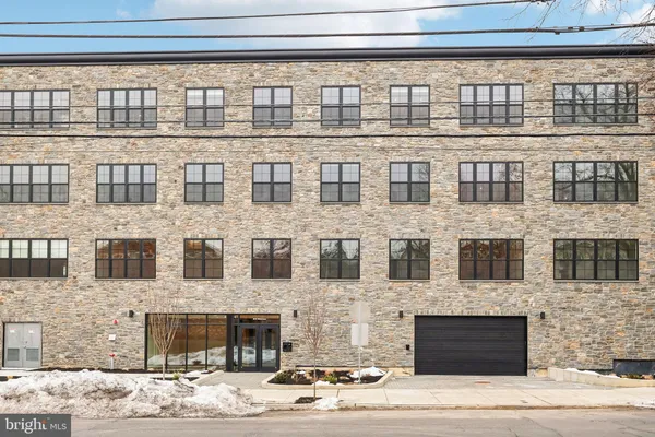 $4,000 | 20-30 West Allens Lane, Unit 110, Philadelphia, PA 19119