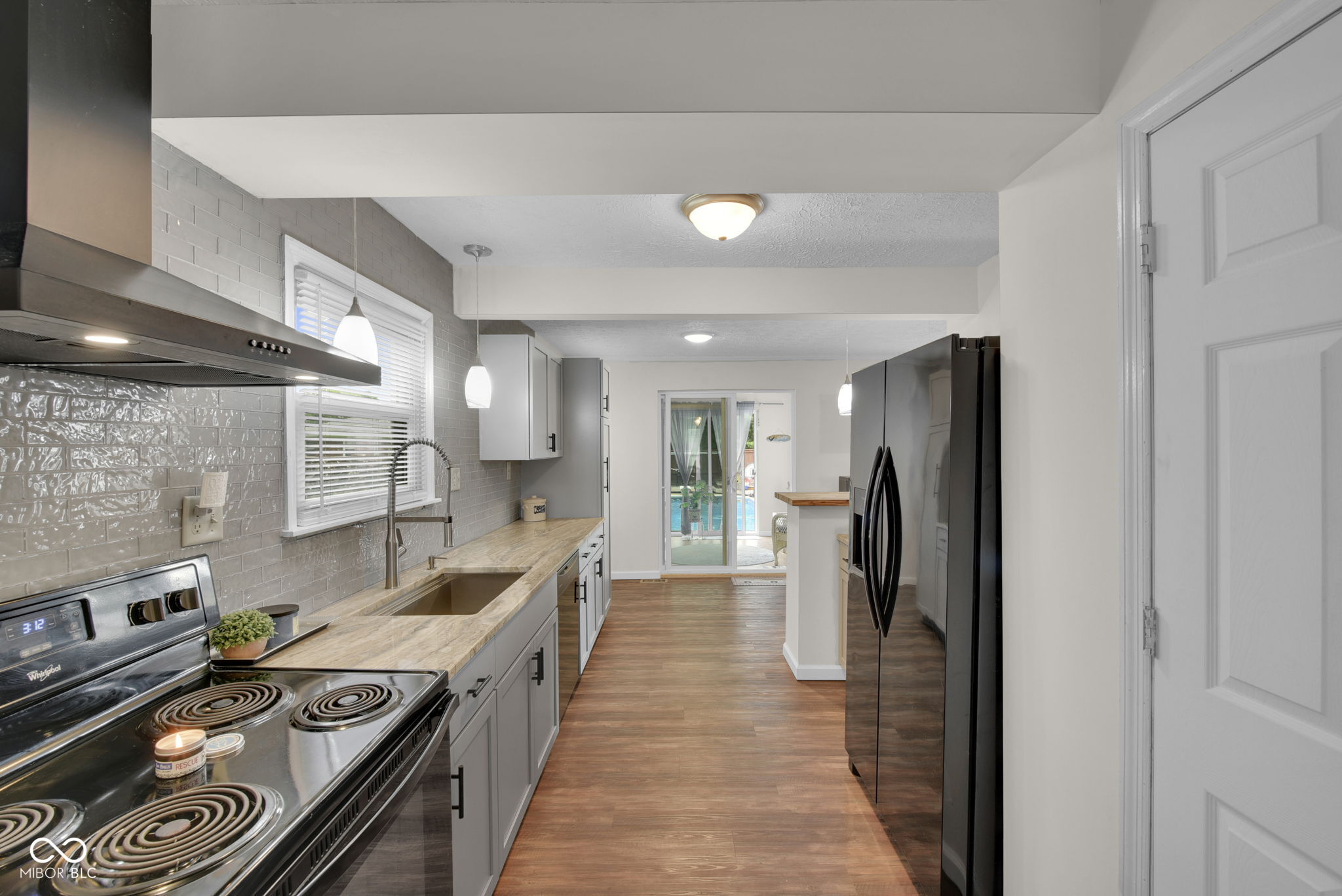 8245 Devon Avenue Indianapolis, IN 46239 - Photo 11 of 27