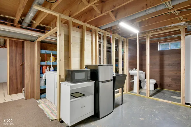 $339,900 | 8245 Devon Avenue, Indianapolis, IN 46239