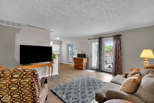 $339,900 | 8245 Devon Avenue, Indianapolis, IN 46239