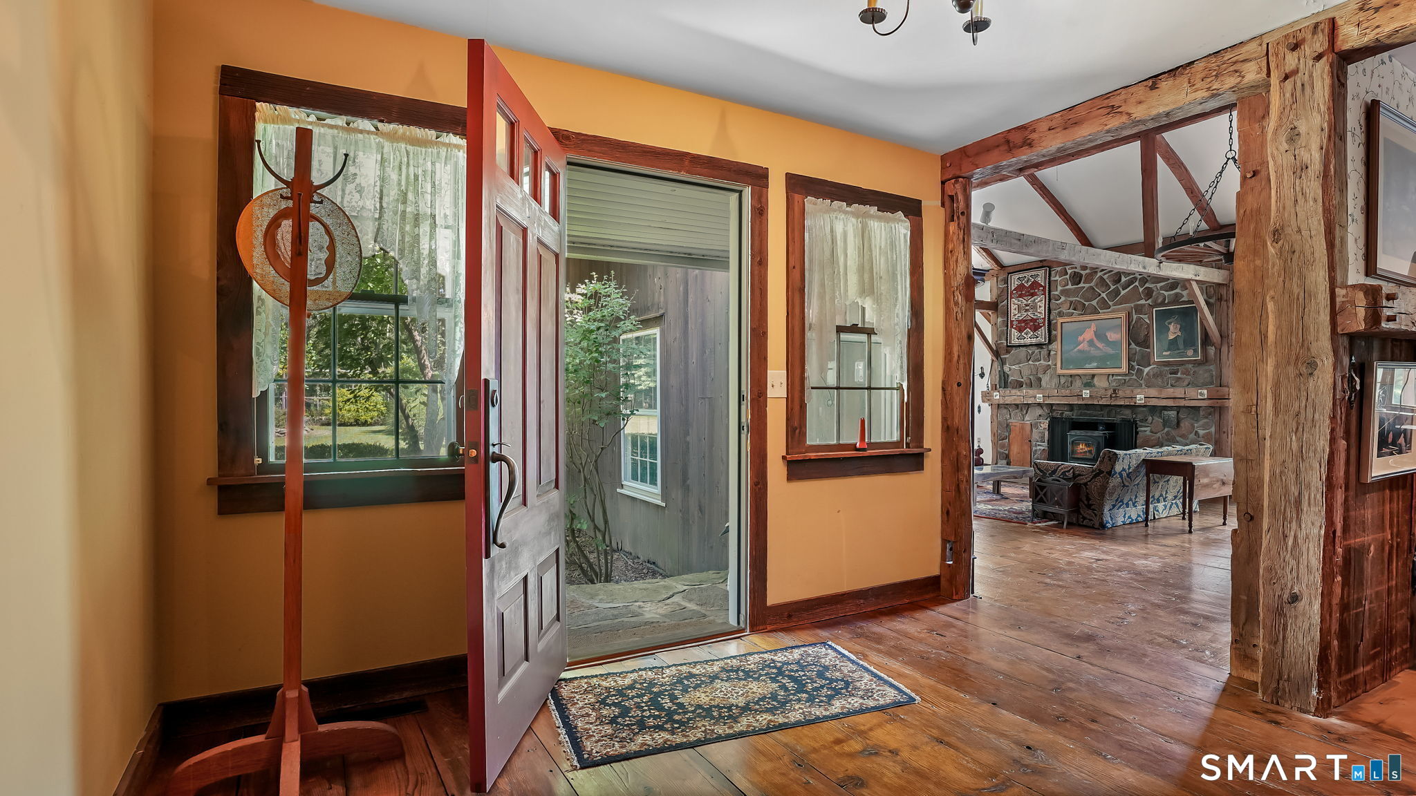 21 Fuller Road Trumbull, CT 06611 - Photo 8 of 35