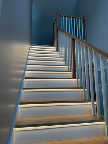 $949,900 | 211 Hampstead Road, Derry, NH 03038