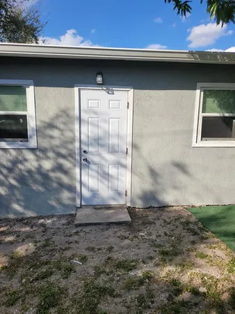 $1,500 | Undisclosed Address, Dania Beach, FL 33004