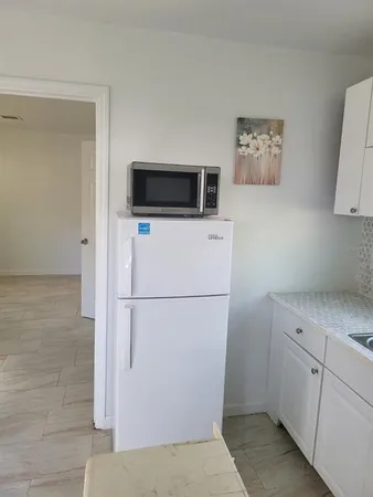 $1,500 | Undisclosed Address, Dania Beach, FL 33004