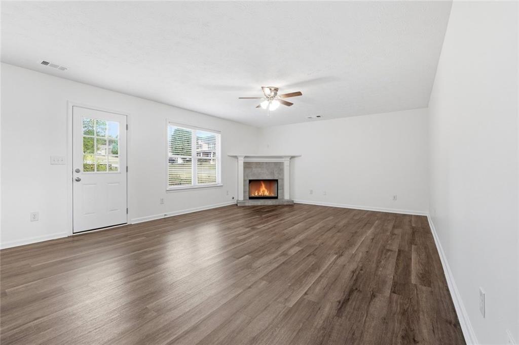 375 Searchlight Drive Winder, GA 30680 - Photo 6 of 25