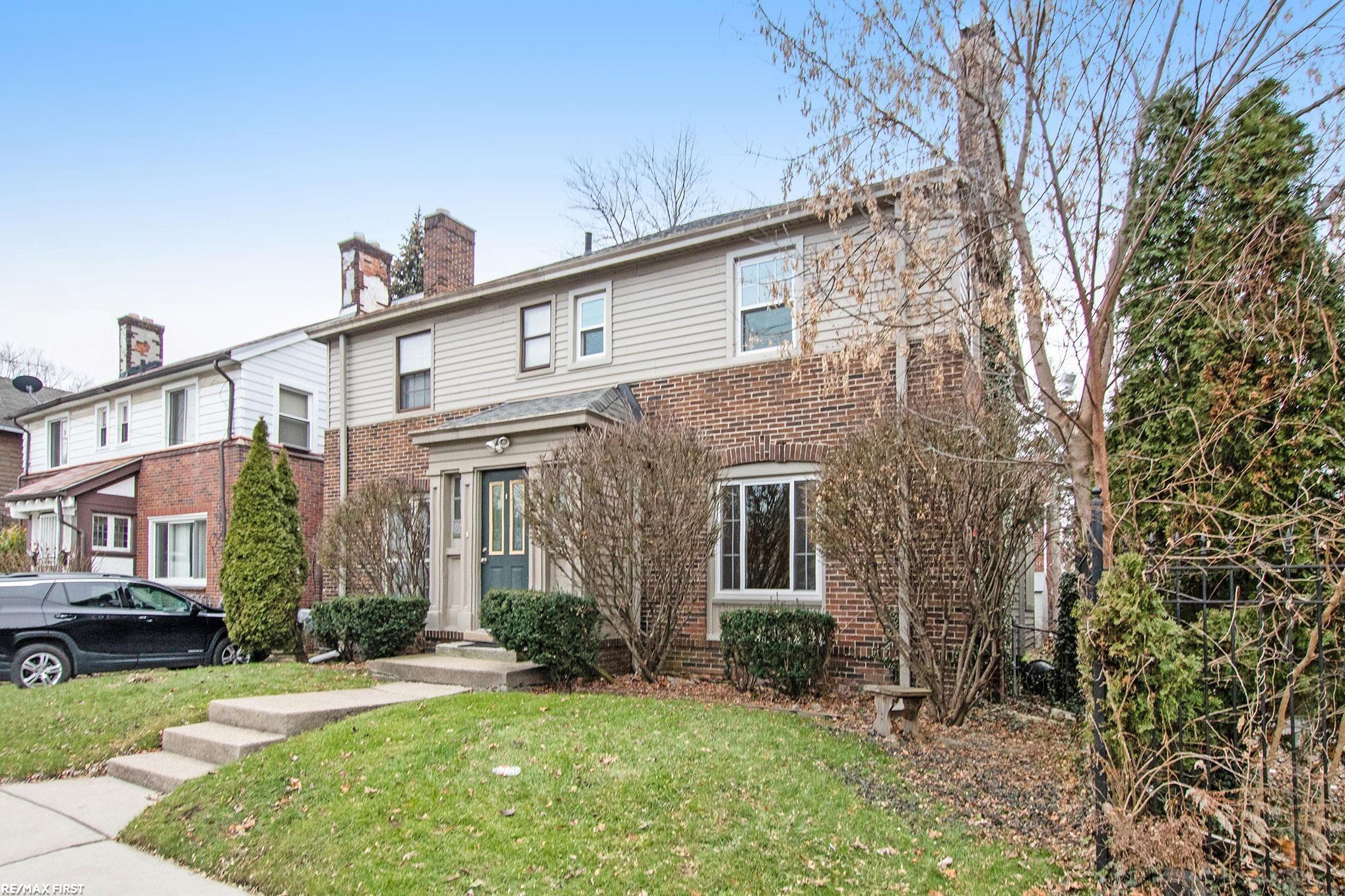 911 Alter Road Detroit, MI 48215 - Photo 2 of 25