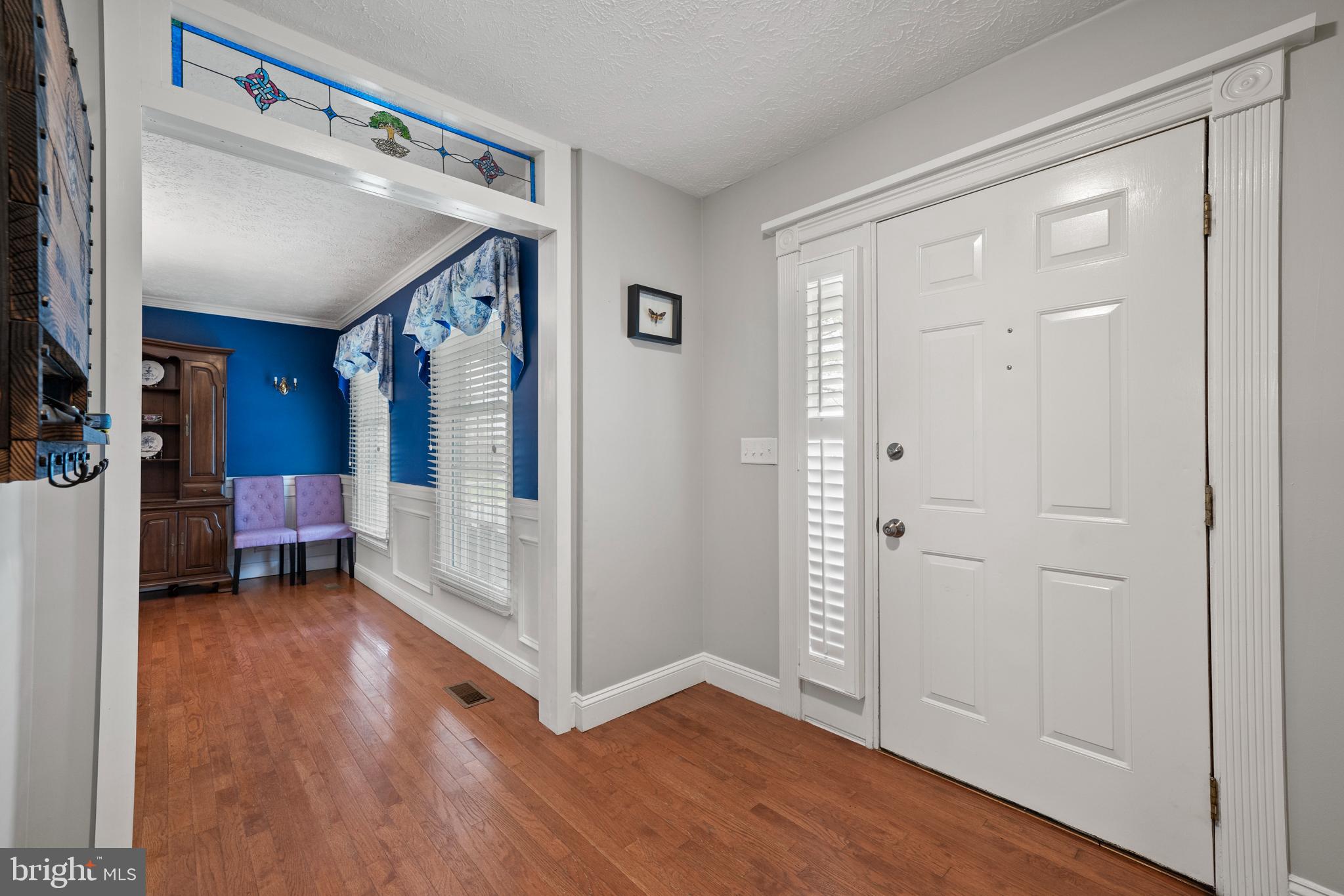 121 Rector Street Sterling, VA 20164 - Photo 16 of 58 Gallery Image 16