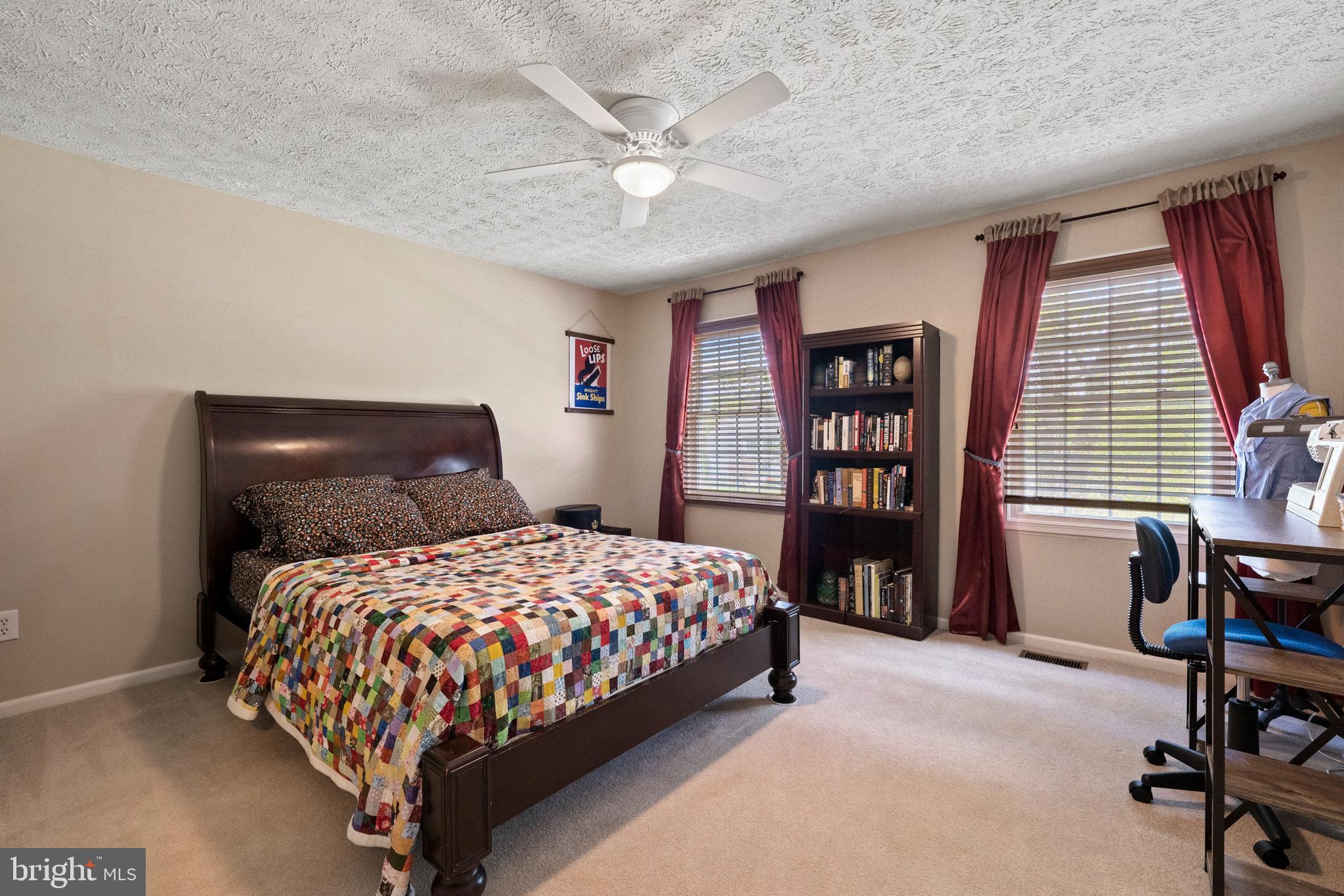 121 Rector Street Sterling, VA 20164 - Photo 37 of 58 Gallery Image 37