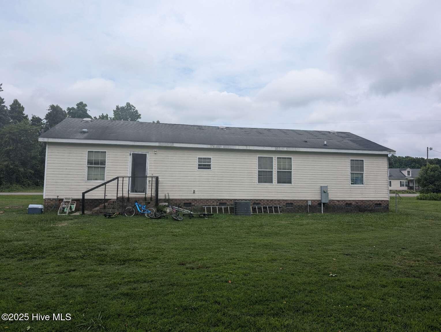 2928 Seaboard Road Kinston, NC 28501 - Photo 2 of 7 Thompson.2