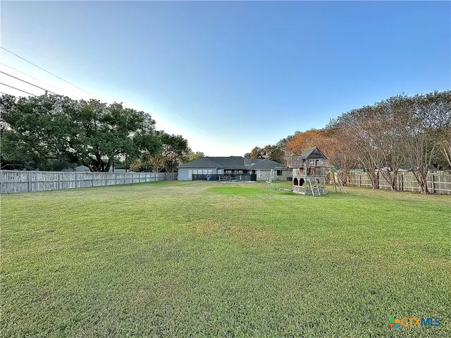 $489,900 | 203 Chimney Rock Drive, Victoria, TX 77904