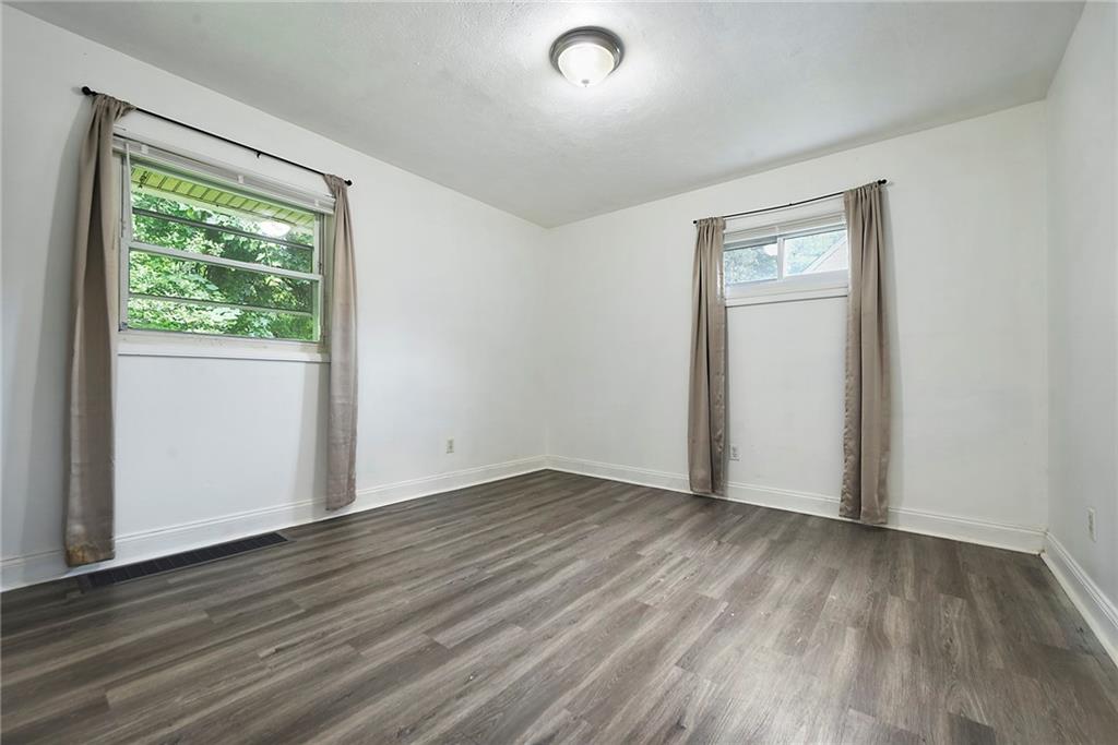 753 Jefferson Road Pittsburgh, PA 15235 - Photo 19 of 27 Gallery Image 19