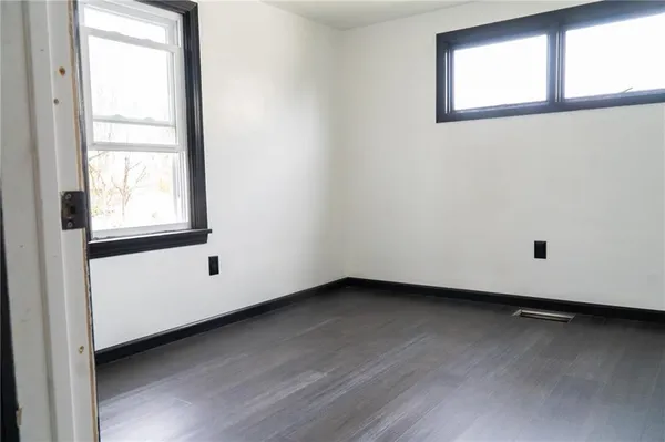 $250,000 | 922 8th Street, Verona, PA 15147